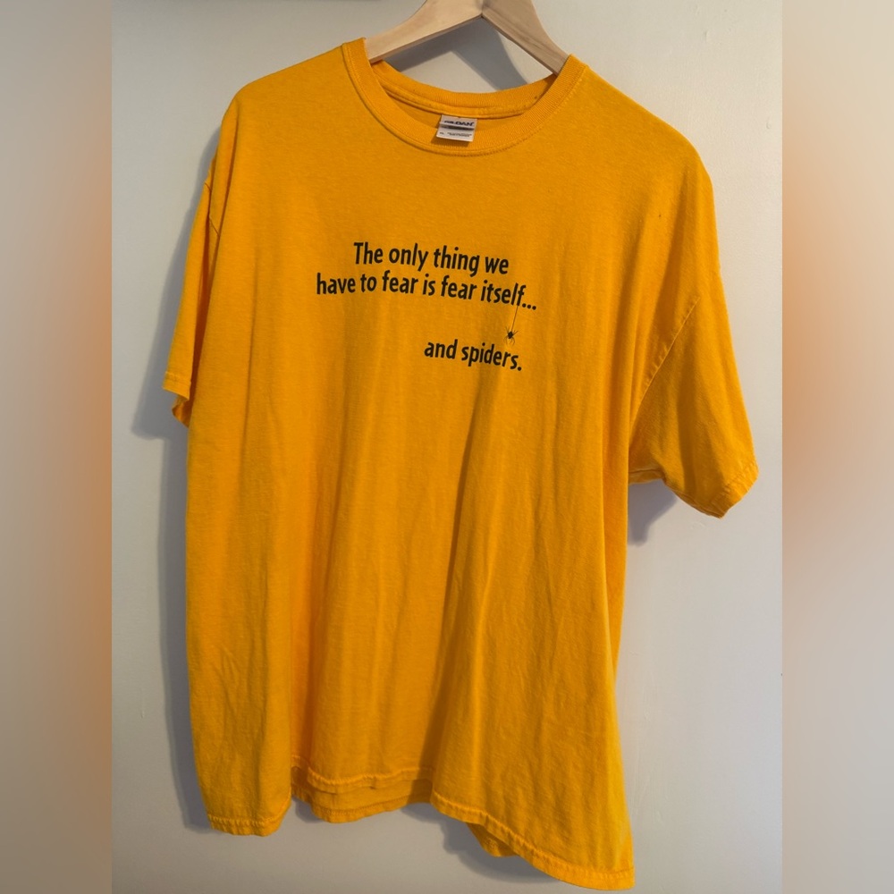 Gildan Yellow T-Shirt with Fear and Spiders Graphic